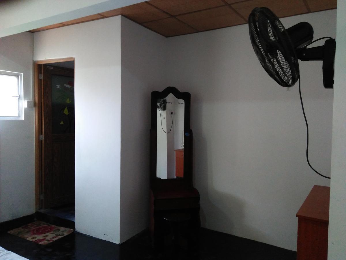 Parei Beach Inn Tangalle Bagian luar foto