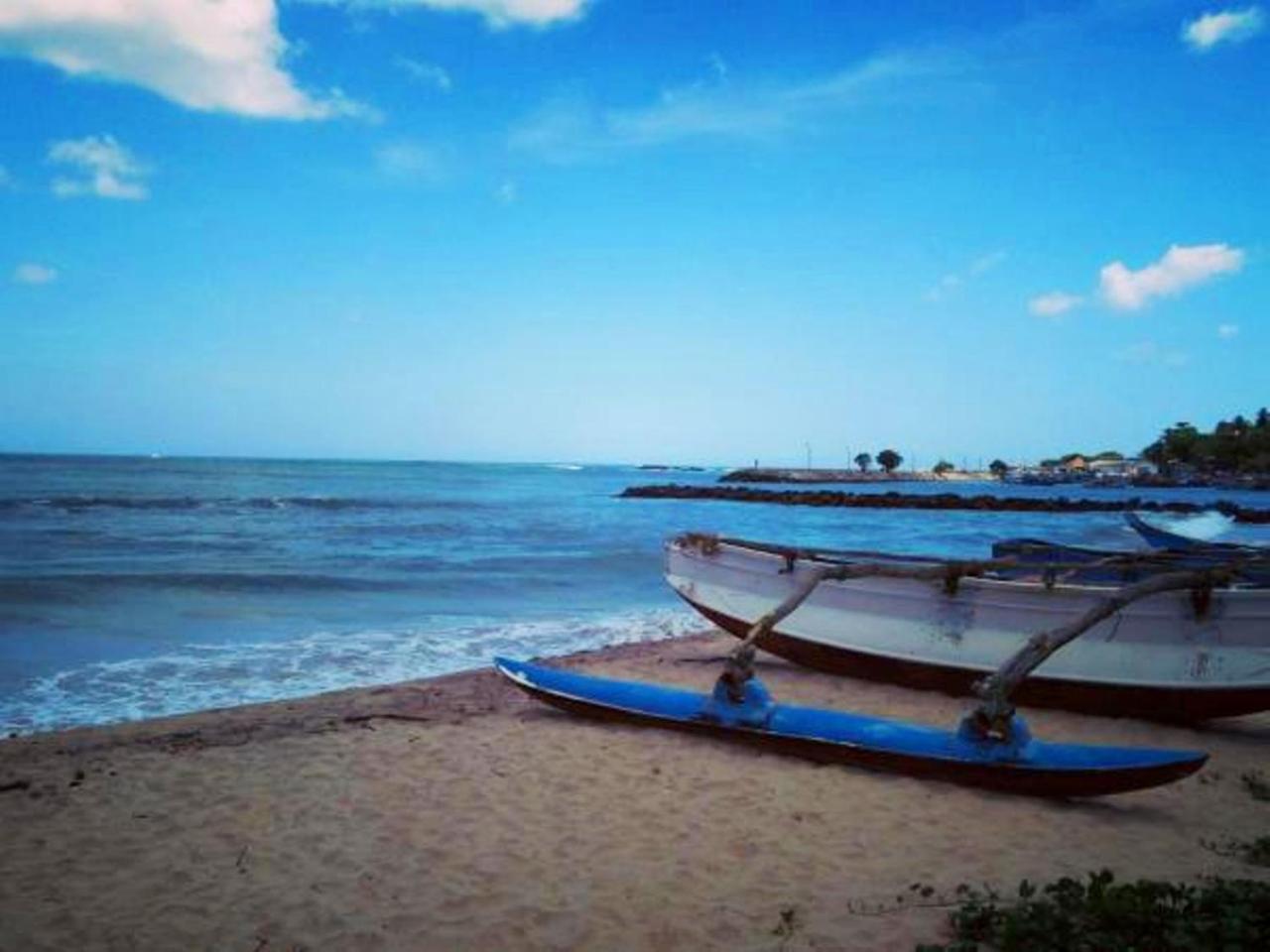 Parei Beach Inn Tangalle Bagian luar foto